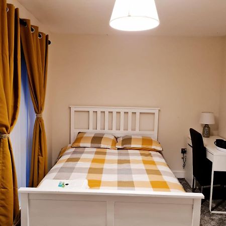 Mills Home Stays Derby Buitenkant foto